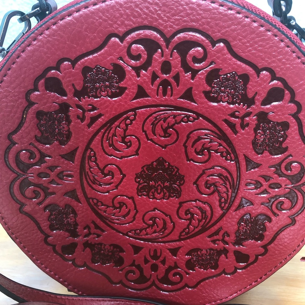 NEW Beautiful Purse - Picture 6 of 13